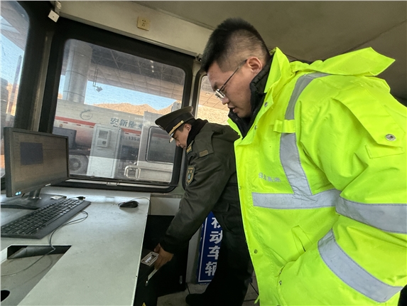 IMG_5296.JPG IMG_5296.JPG